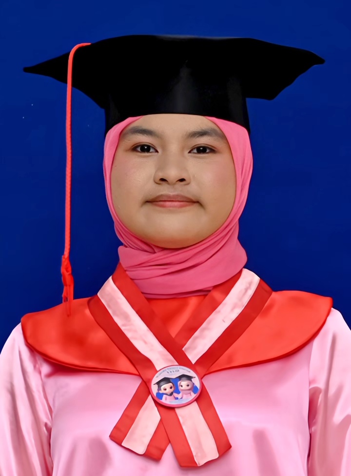 A. St. Aisyah Ratu Maulida