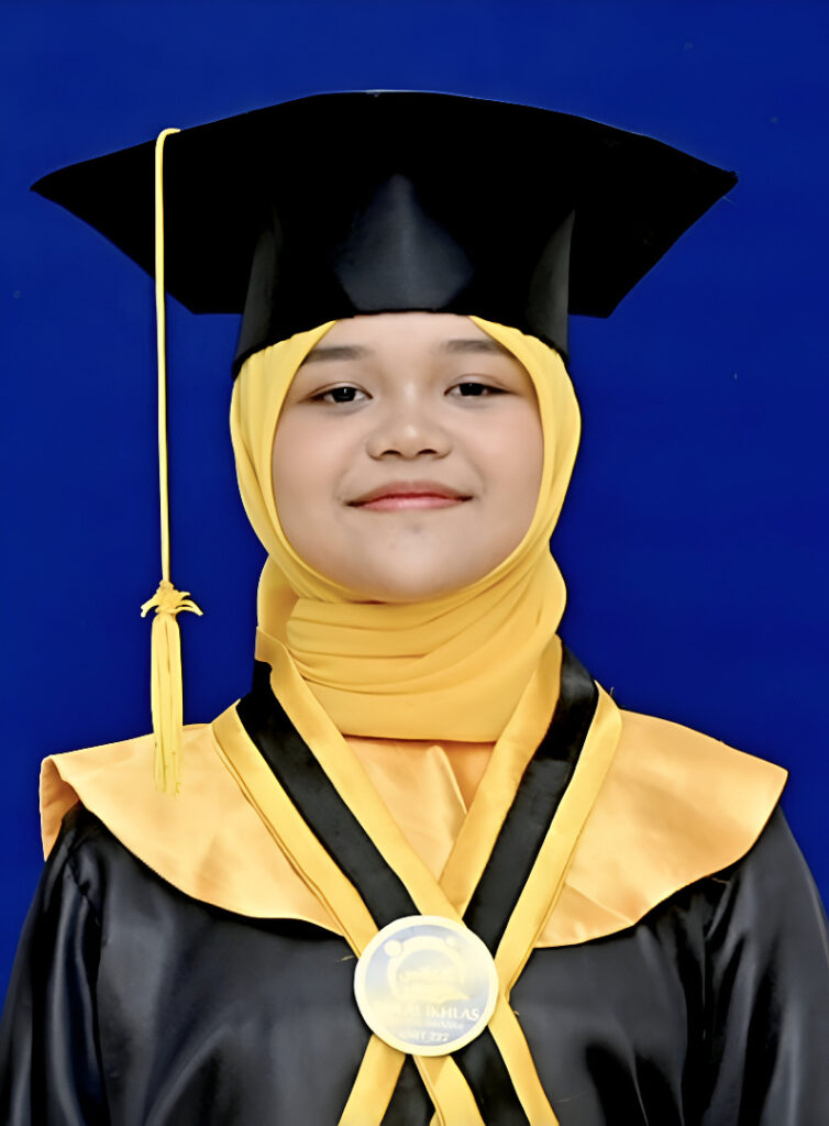 Naufa Fadhilah Rahmani Putri